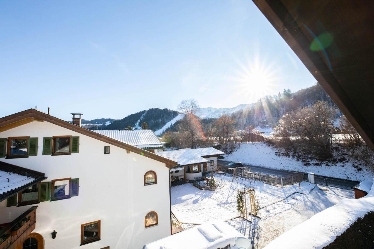 Bergzeit Apartment Garmisch-Partenkirchen Exterior photo